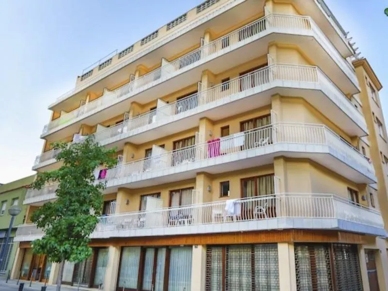 Hostal Santa Ana Lloret de Mar 0*,
